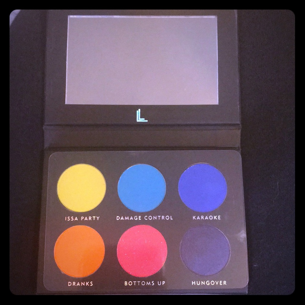 Laura Lee eyeshadow pallet